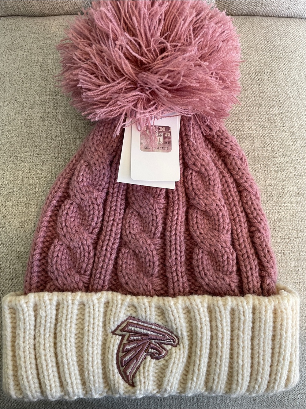 NFL Atlanta Falcons Cable-Knit Pom-Pom Hat